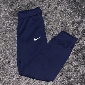 Girls Nike joggers/sweatpants Dri-Fit